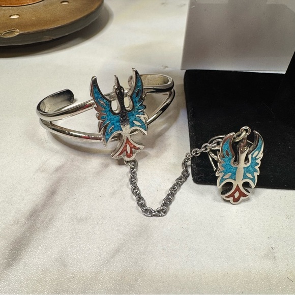 SOUTHWESTERN JEWELRY BUNDLE 26 costume pieces Necklace-Bracelets-Rings-Earrings - Picture 13 of 16